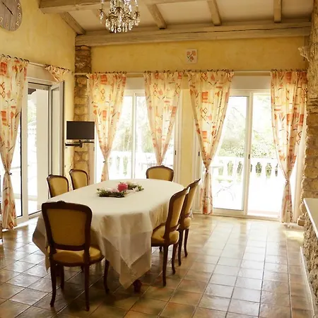 Guest house Domaine De Bailheron